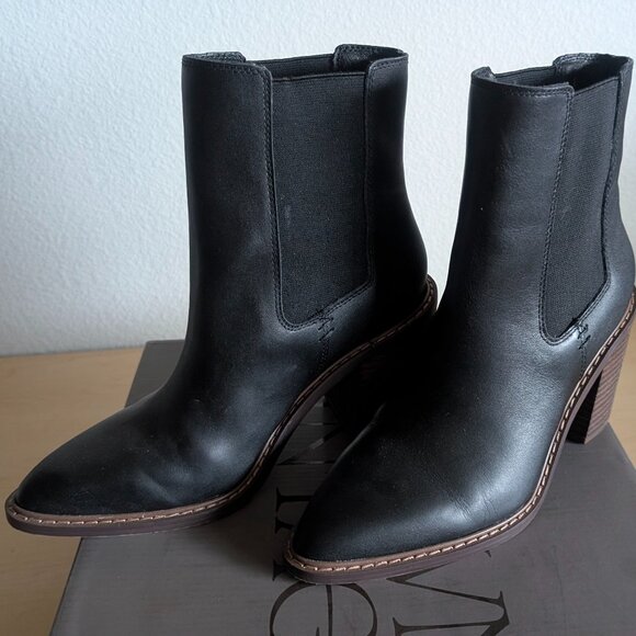 New Leather Women’s Chelsea Boots Black - Picture 2 of 6